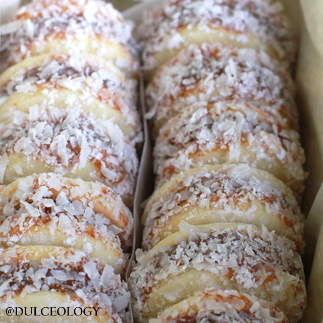 15 Coconut Alfajores - Dulceology
