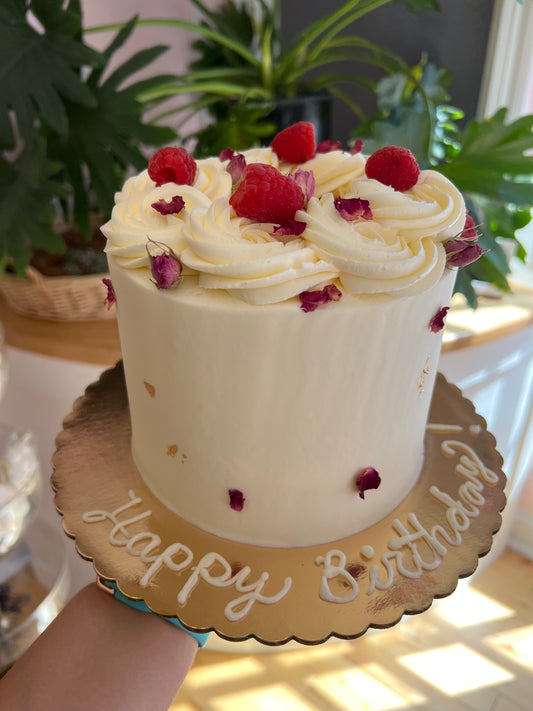 Pistachio Raspberry Cake