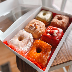 Holiday Croissant Donut Box (Pre-order)