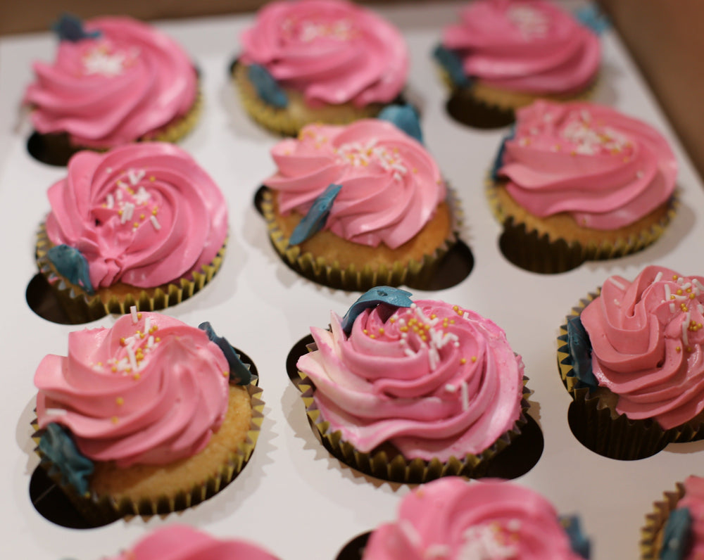 
            
                Load image into Gallery viewer, Cupcake of the Day! - Dulceology
            
        